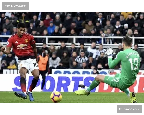 球门球长传比例48.8% 杜布拉夫卡82.3%落入对方半场 球门球长传比例48.8% 杜布拉夫卡82.3%落入对方半场